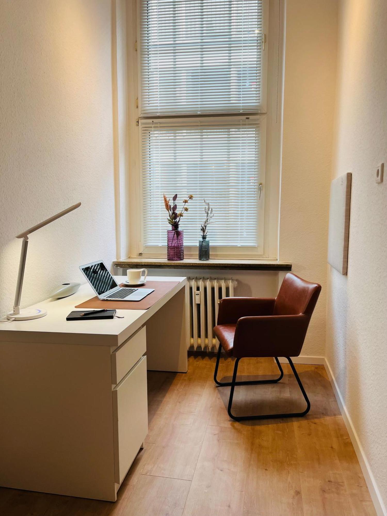 Modernes City-Apartment Mit Highspeed-Wlan & Top-Lage - Easy Stay Вупертал Екстериор снимка
